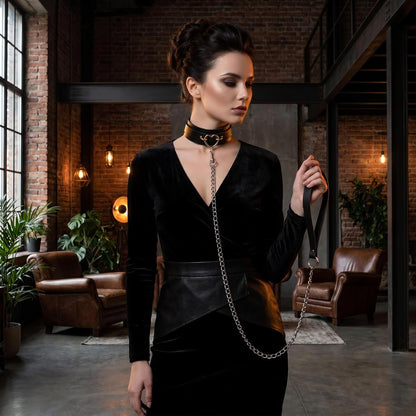 Noir Élan™ Collar & Leash