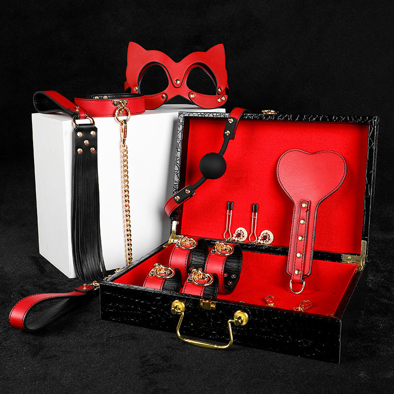 Vanilla Luxury -8 Piece Premium Leather Bondage Kit Red Black-Red